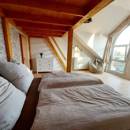 Tova Cologne * Frechen